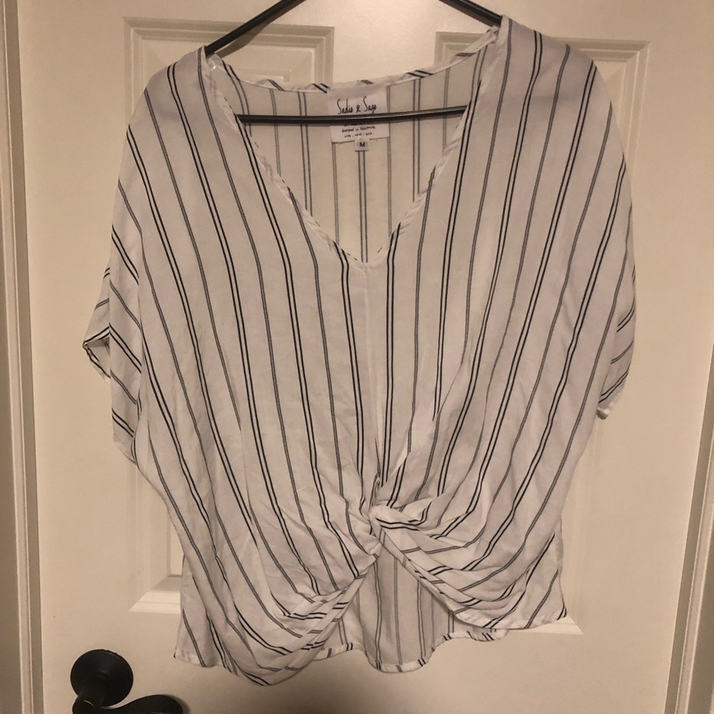 White and black knot shirt